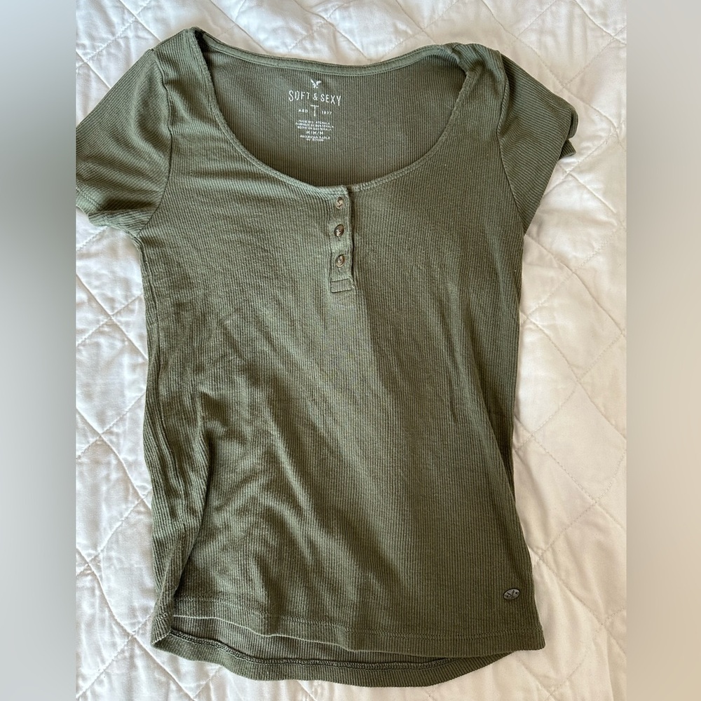 American Eagle Shirt